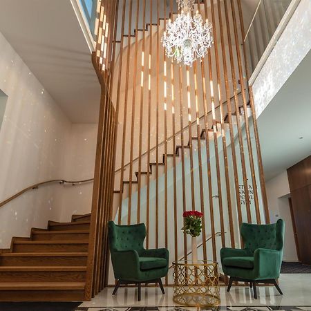 The Manor Sports & Spa Torva Экстерьер фото