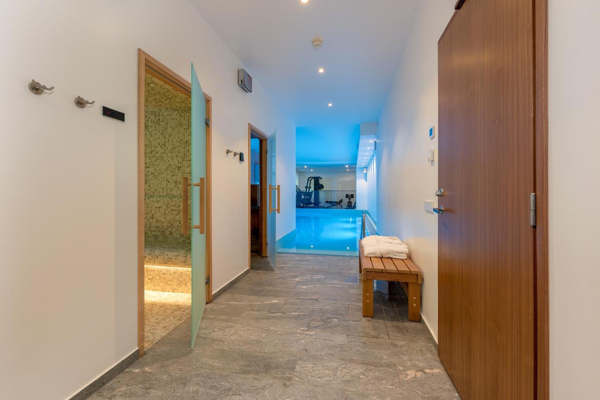 The Manor Sports & Spa Torva Экстерьер фото