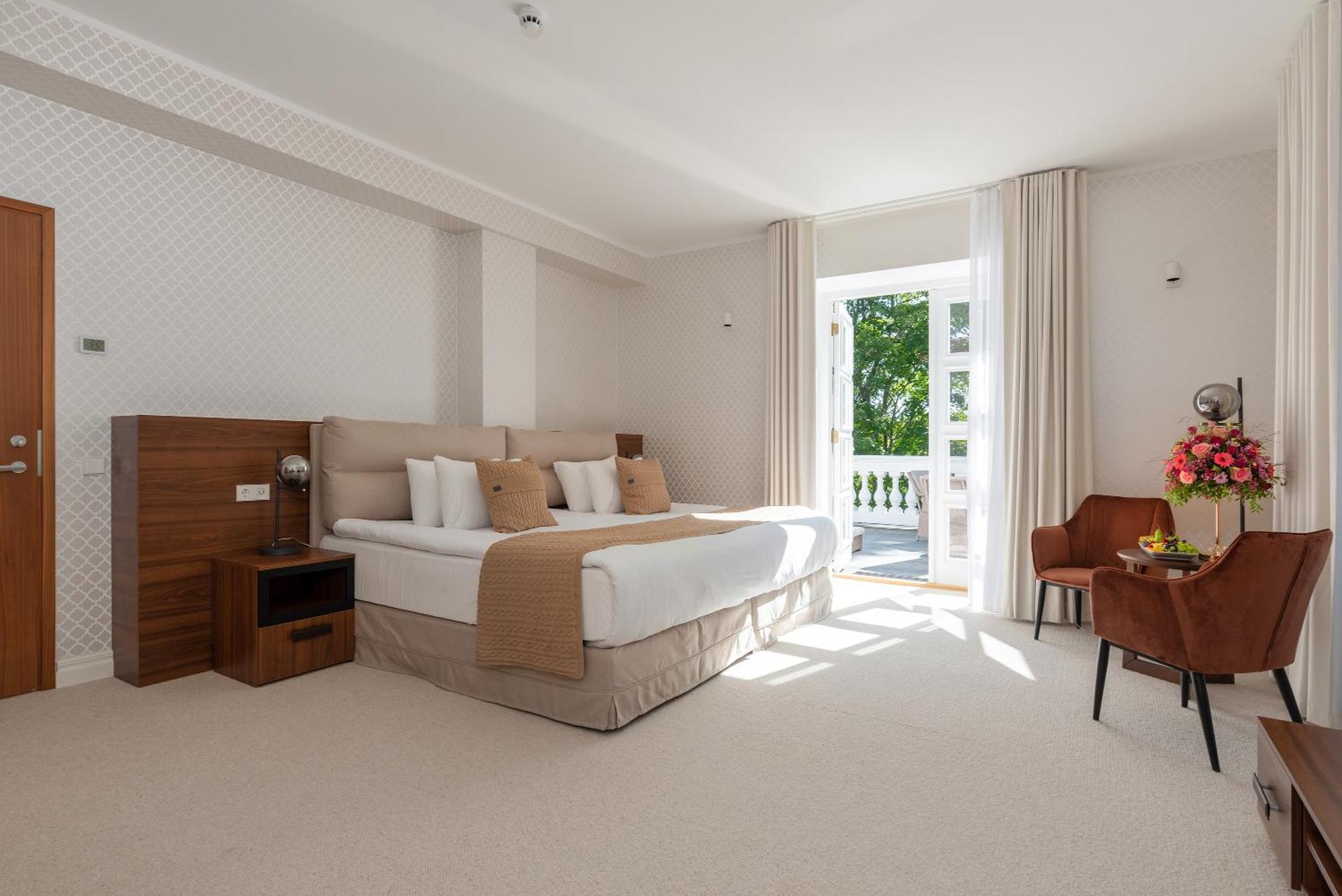 The Manor Sports & Spa Torva Экстерьер фото