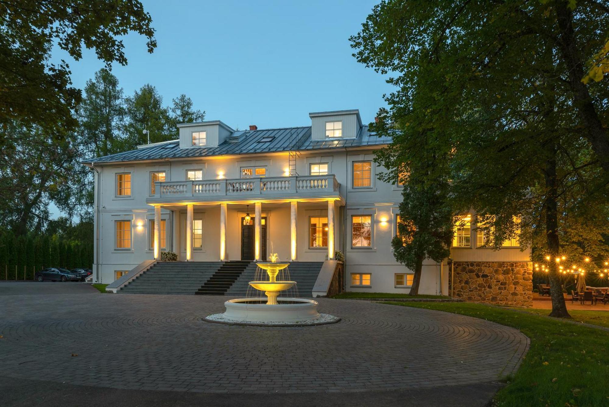 The Manor Sports & Spa Torva Экстерьер фото