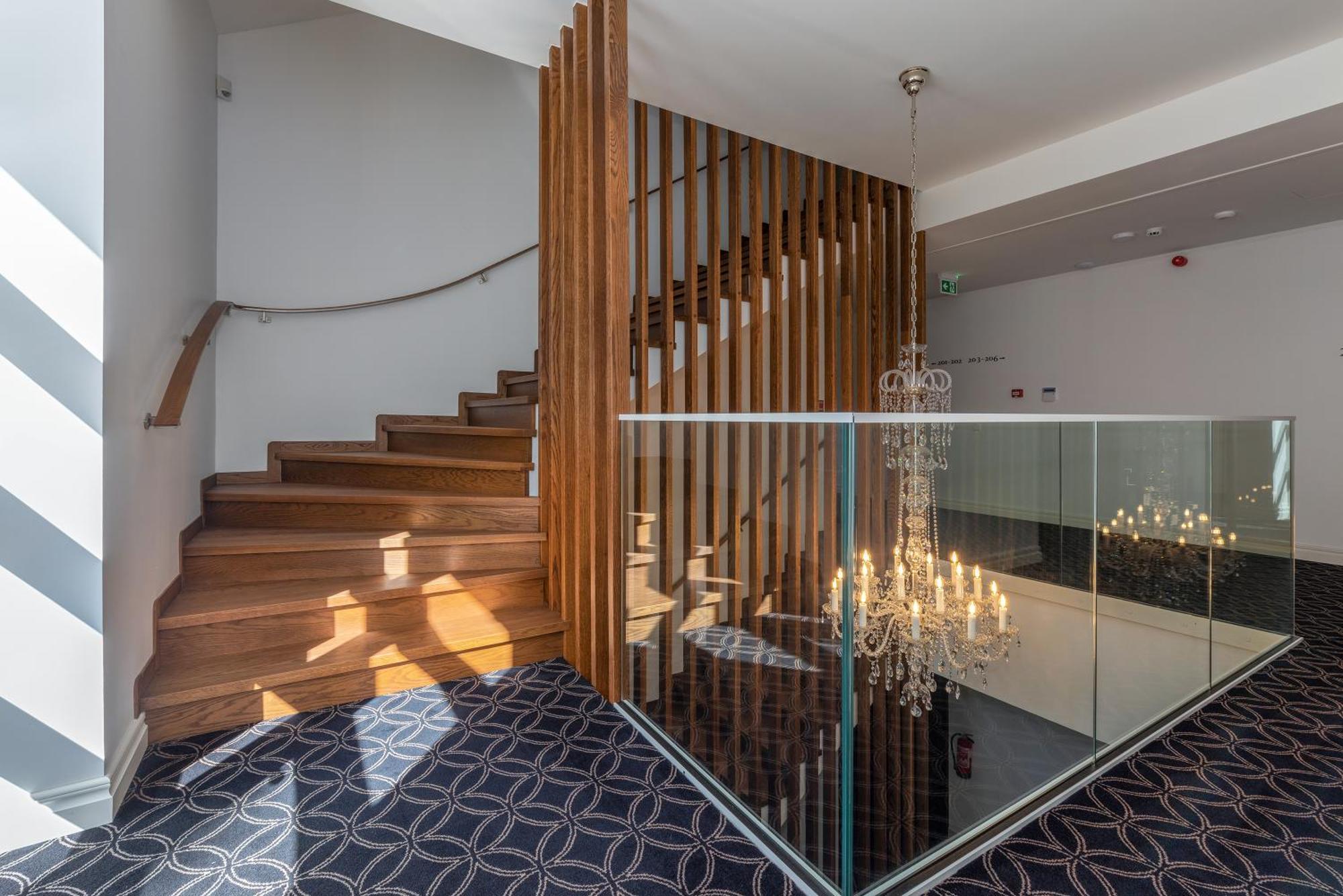 The Manor Sports & Spa Torva Экстерьер фото