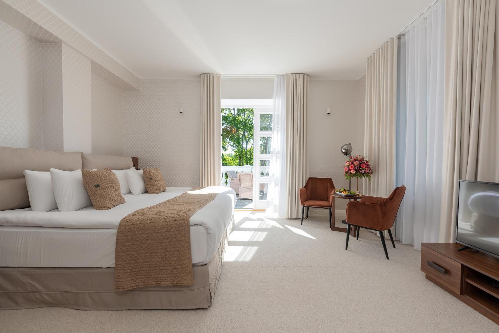 The Manor Sports & Spa Torva Экстерьер фото